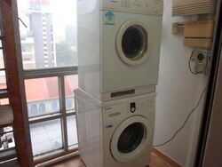 UE Square (D9), Apartment #559372071